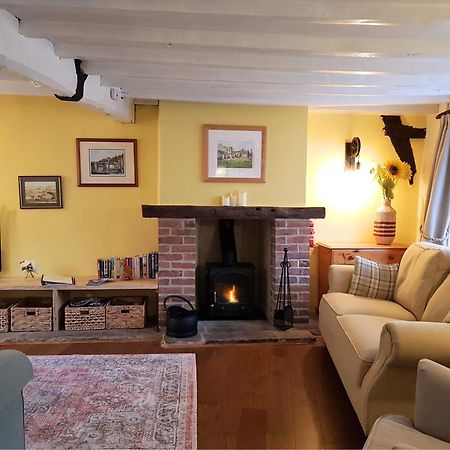 Cruck Cottage 피커링 외부 사진