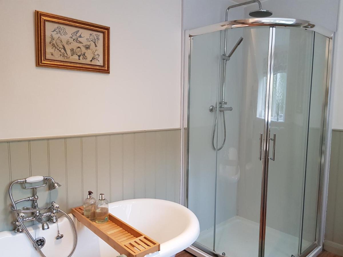 Cruck Cottage 피커링 외부 사진