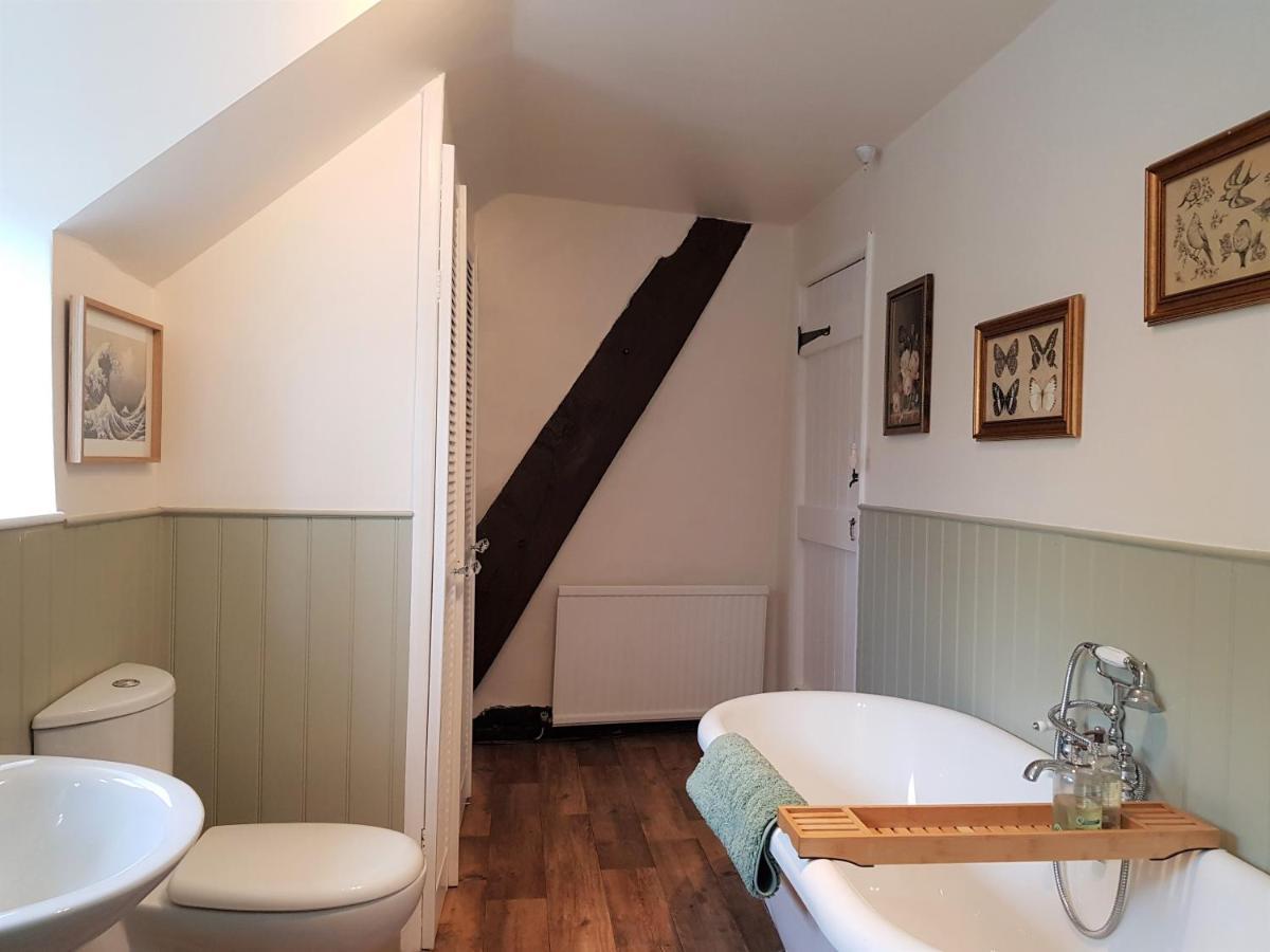Cruck Cottage 피커링 외부 사진