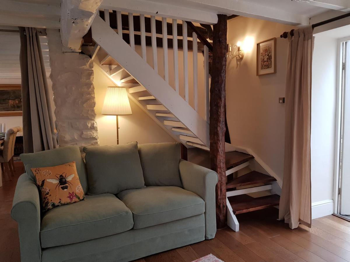 Cruck Cottage 피커링 외부 사진